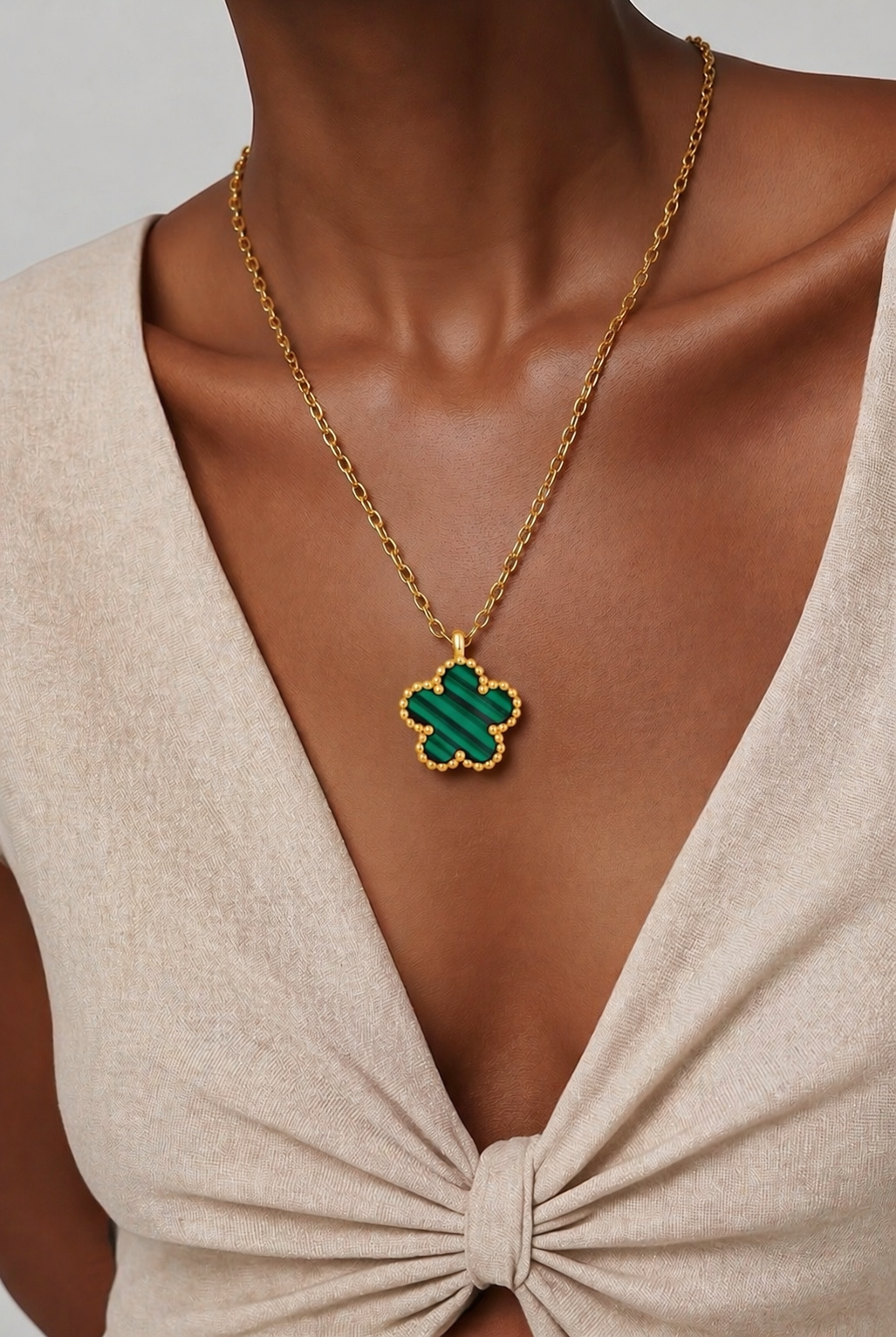 Green Clover Pendant Necklace