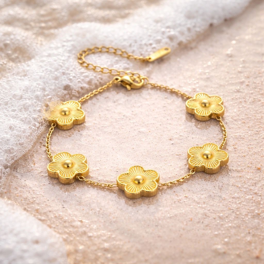 Clover Line Bracelet