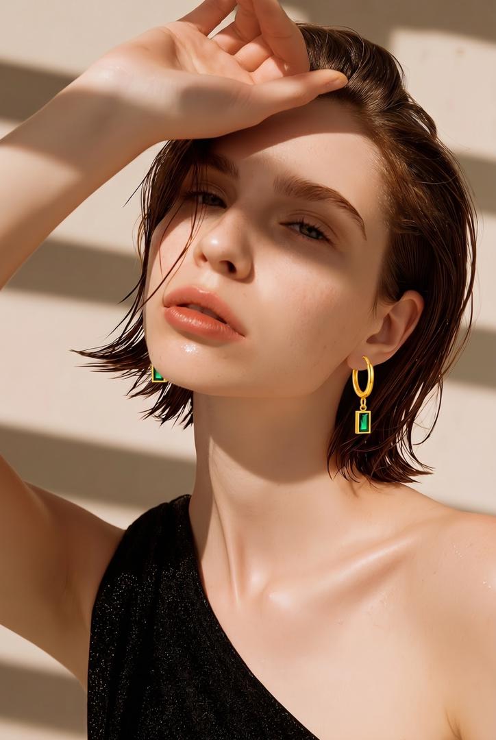 Zamaradi Earrings